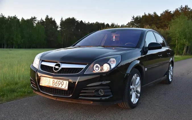 samochody osobowe Opel Vectra cena 12500 przebieg: 190000, rok produkcji 2007 z Radom